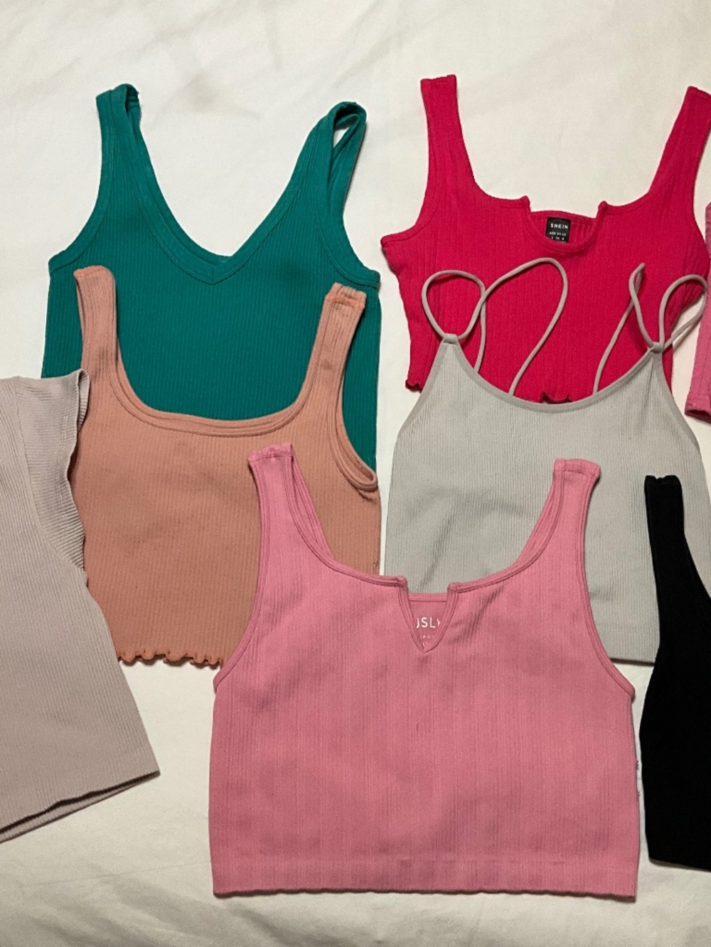 Women's crop tops